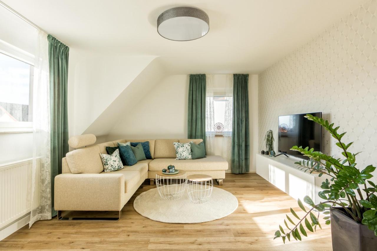 Ferienwohnung Albblick Holzmaden Ngoại thất bức ảnh